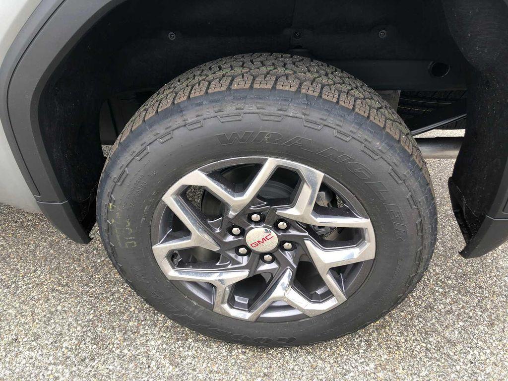 new 2026 GMC Sierra 1500 car, priced at $65,213