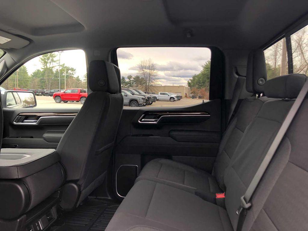 new 2026 GMC Sierra 1500 car, priced at $65,213