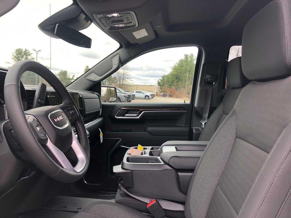new 2026 GMC Sierra 1500 car, priced at $65,213
