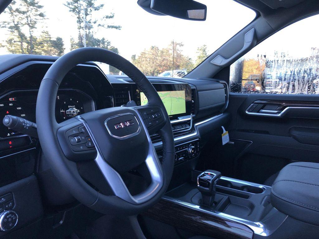 new 2026 GMC Sierra 1500 car, priced at $68,165