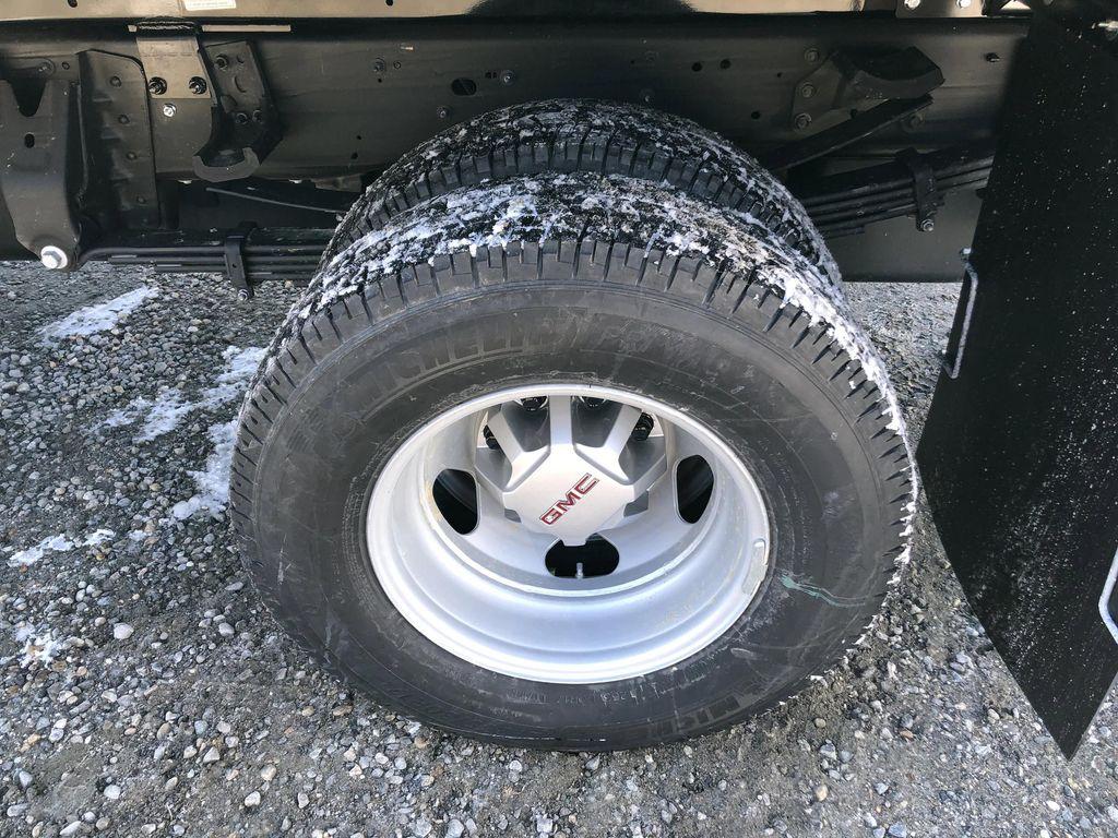 new 2026 GMC Sierra 3500 car, priced at $67,328