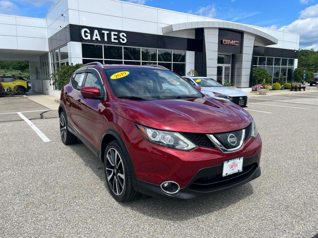 used 2019 Nissan Rogue Sport car, priced at $13,597