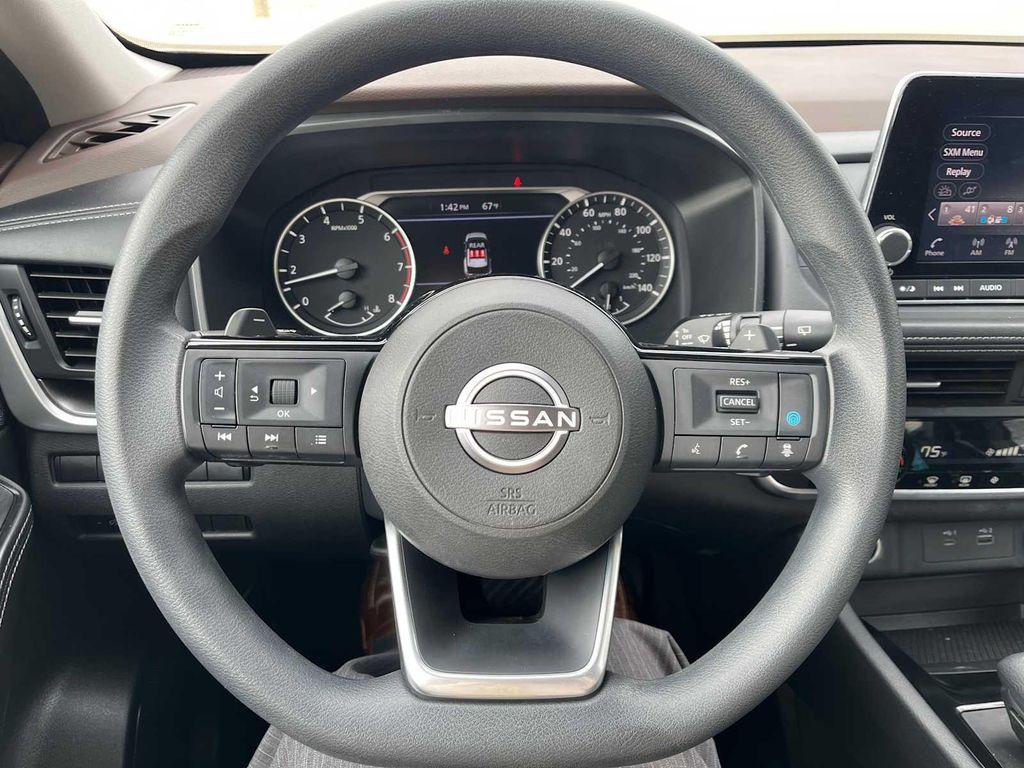 used 2023 Nissan Rogue car, priced at $27,999