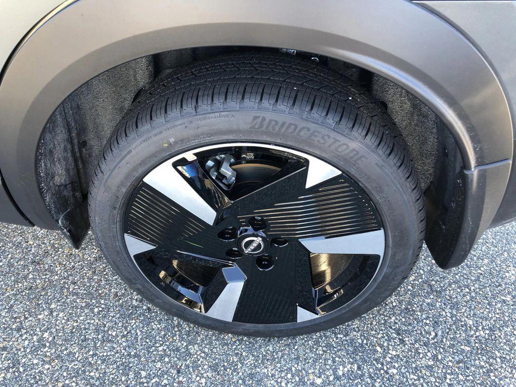 new 2026 Nissan Kicks car, priced at $30,385