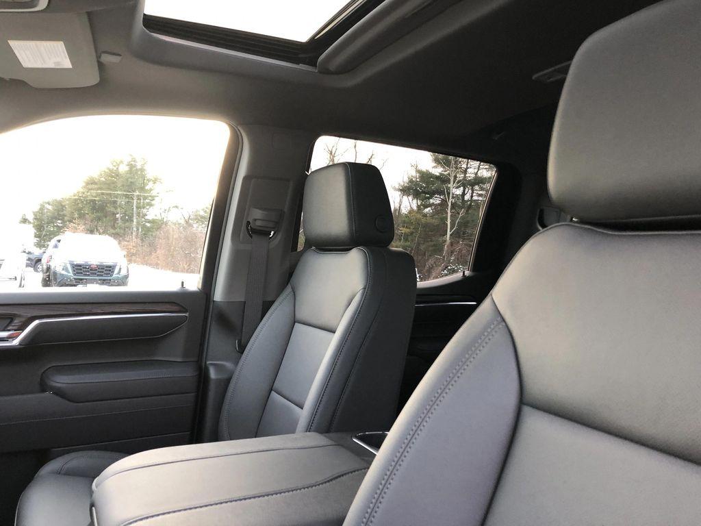 new 2026 GMC Sierra 1500 car, priced at $67,430