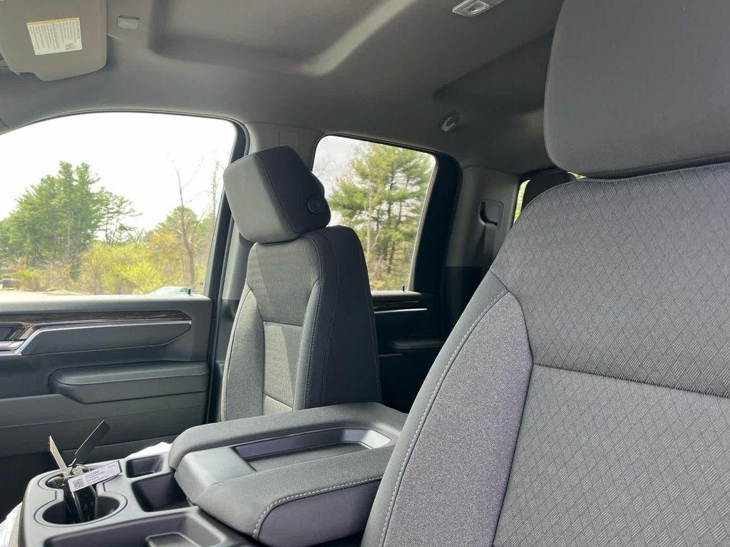new 2026 GMC Sierra 3500 car, priced at $67,248