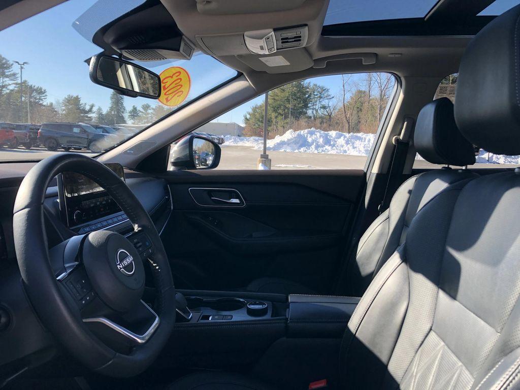 used 2023 Nissan Rogue car, priced at $29,999