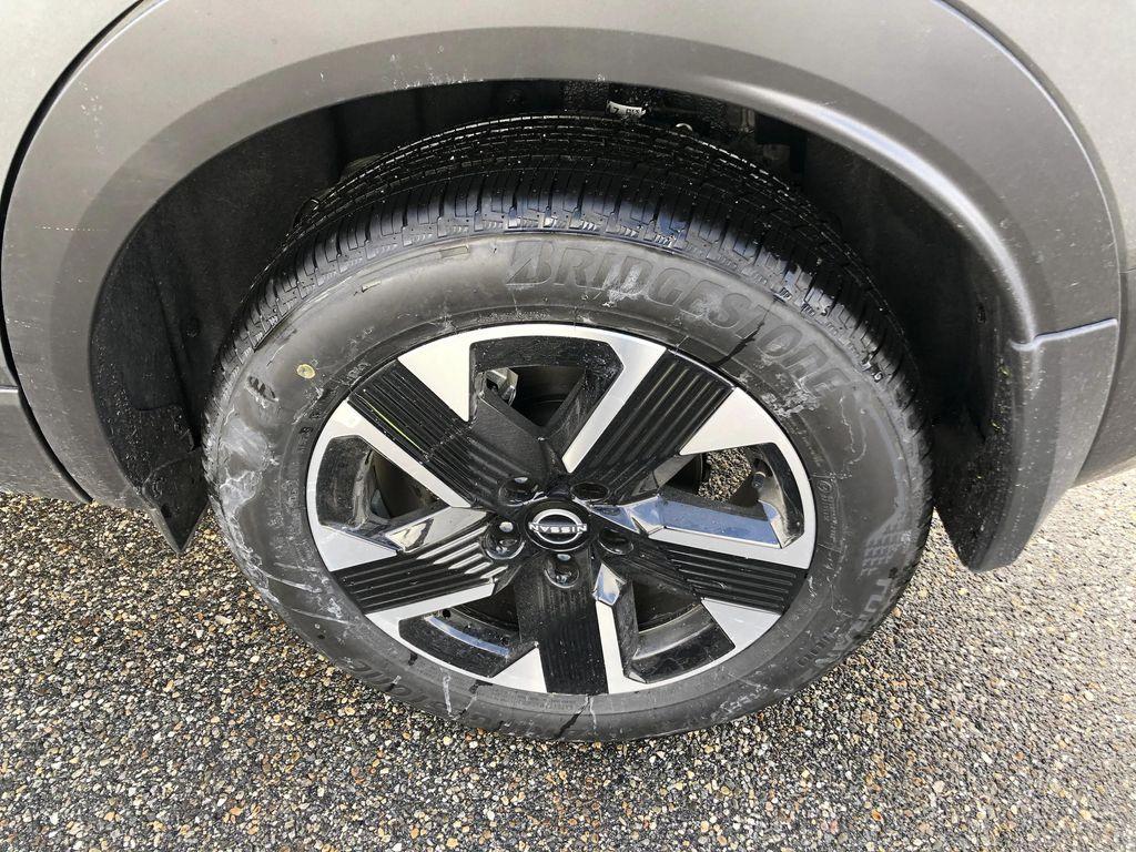 new 2026 Nissan Kicks car, priced at $27,440