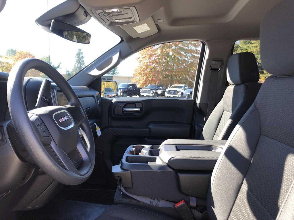 new 2026 GMC Sierra 1500 car, priced at $46,773