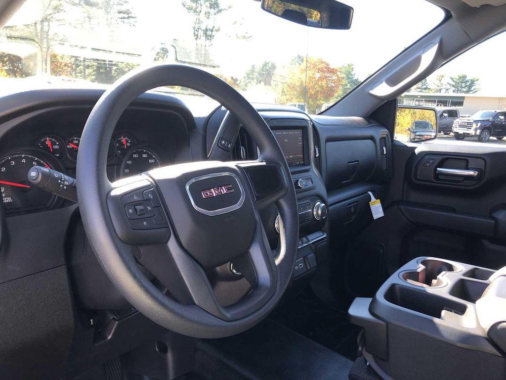new 2026 GMC Sierra 1500 car, priced at $46,773