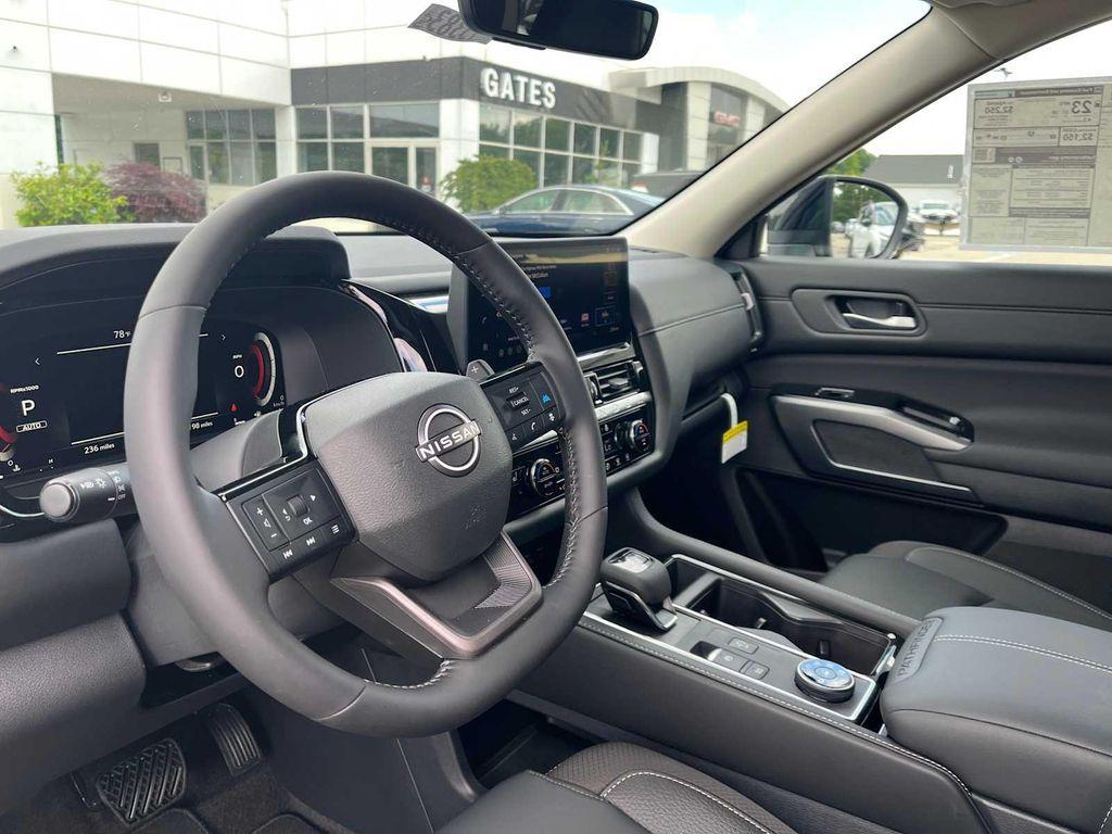 new 2026 Nissan Pathfinder car, priced at $44,258