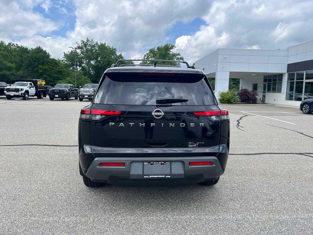 new 2026 Nissan Pathfinder car, priced at $44,258
