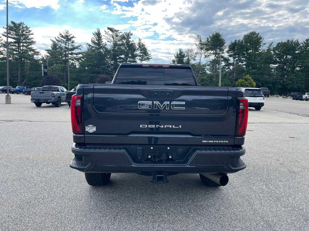 used 2025 GMC Sierra 2500 car, priced at $75,597