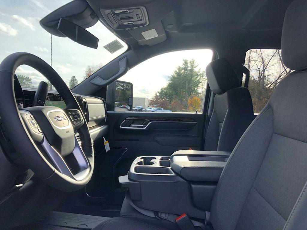 new 2026 GMC Sierra 2500 car, priced at $63,083