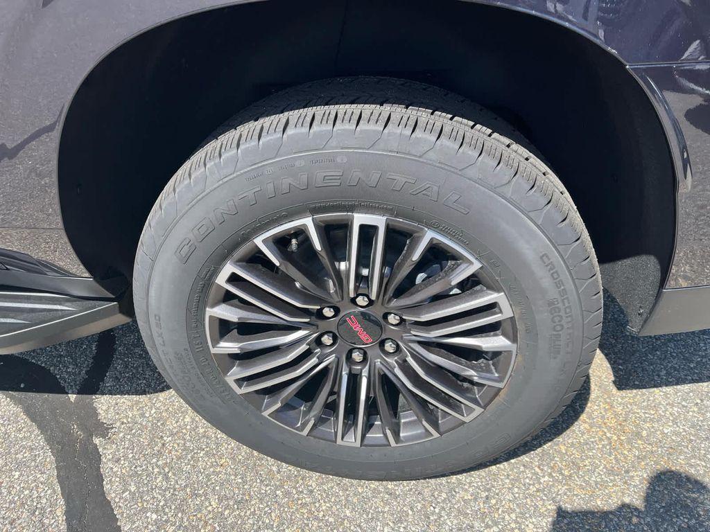 new 2026 GMC Yukon XL car, priced at $83,268