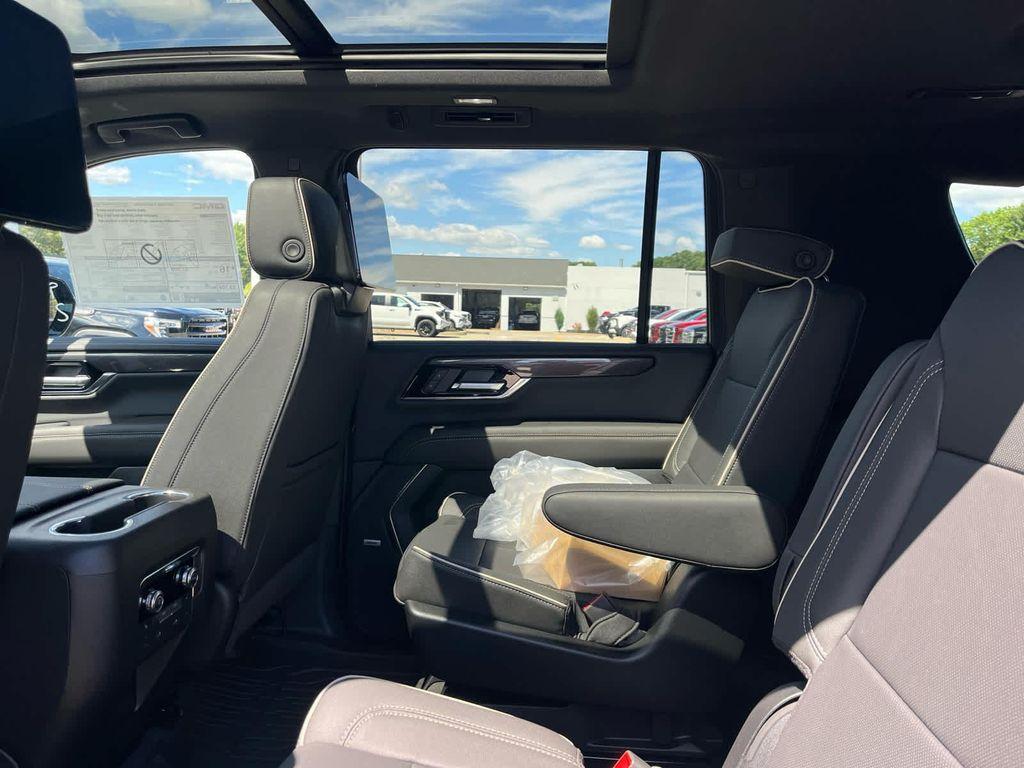 new 2026 GMC Yukon XL car, priced at $83,268