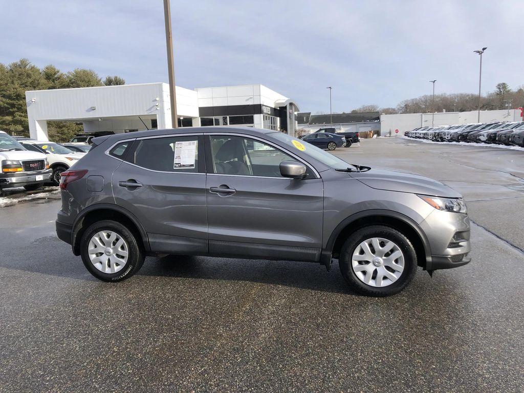 used 2020 Nissan Rogue Sport car, priced at $15,999