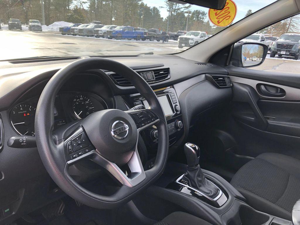 used 2020 Nissan Rogue Sport car, priced at $15,999