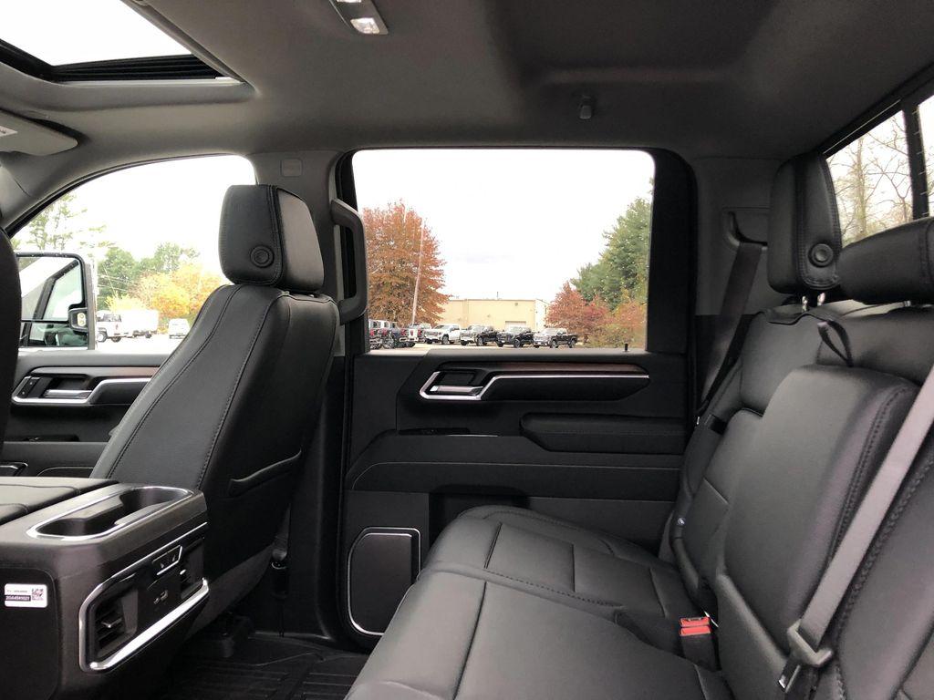 new 2026 GMC Sierra 3500 car, priced at $90,375