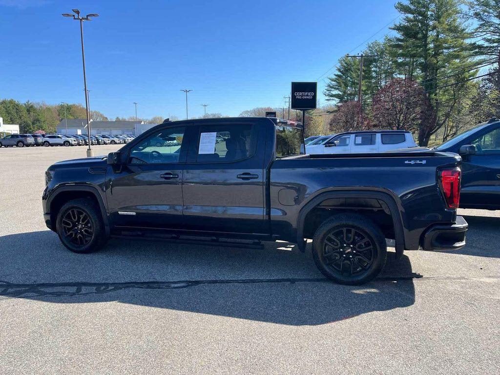 used 2022 GMC Sierra 1500 car, priced at $39,597