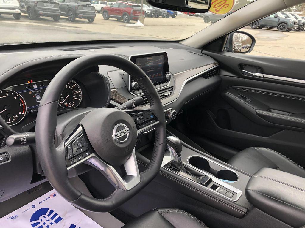 used 2019 Nissan Altima car, priced at $14,999