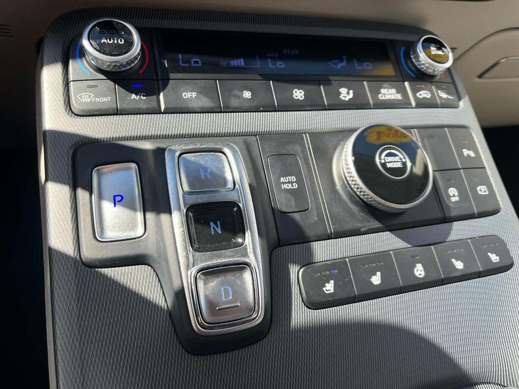 used 2024 Hyundai Palisade car, priced at $37,597
