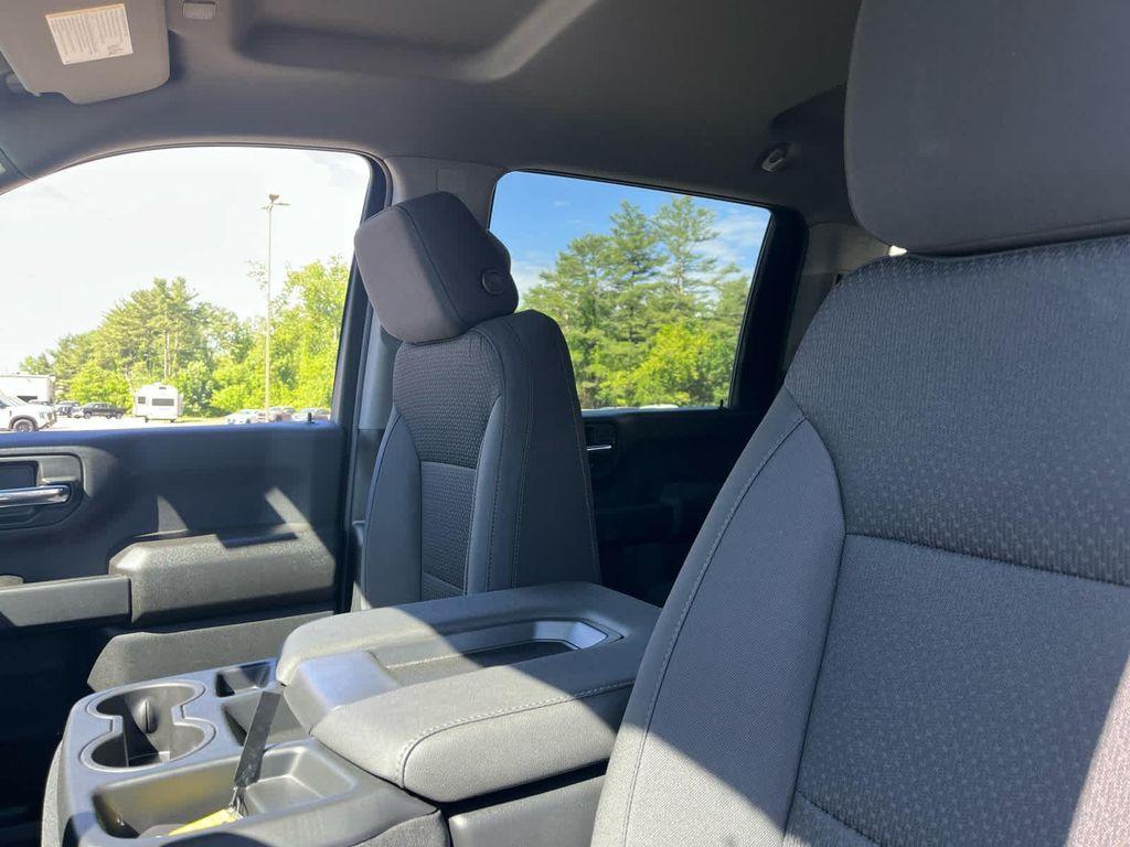 new 2026 GMC Sierra 3500 car, priced at $71,118