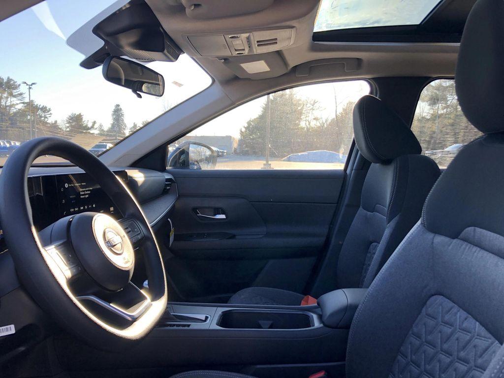 new 2026 Nissan Kicks car, priced at $28,485