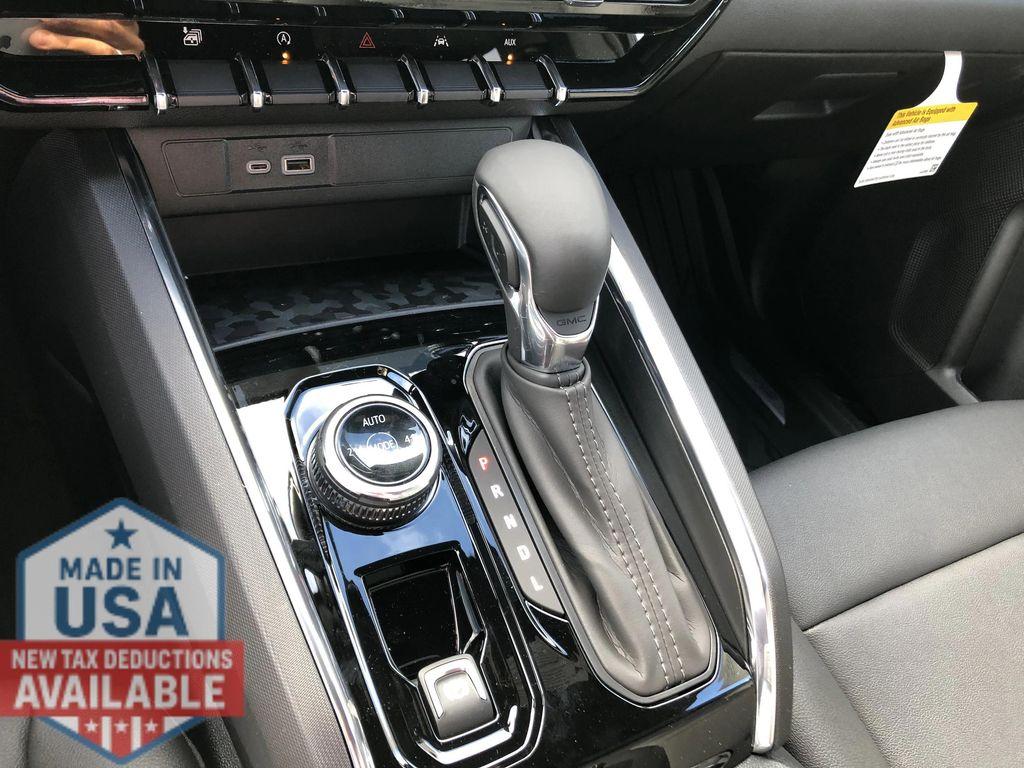 new 2025 GMC Canyon car, priced at $48,120