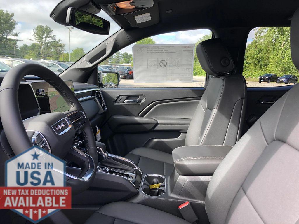 new 2025 GMC Canyon car, priced at $48,120