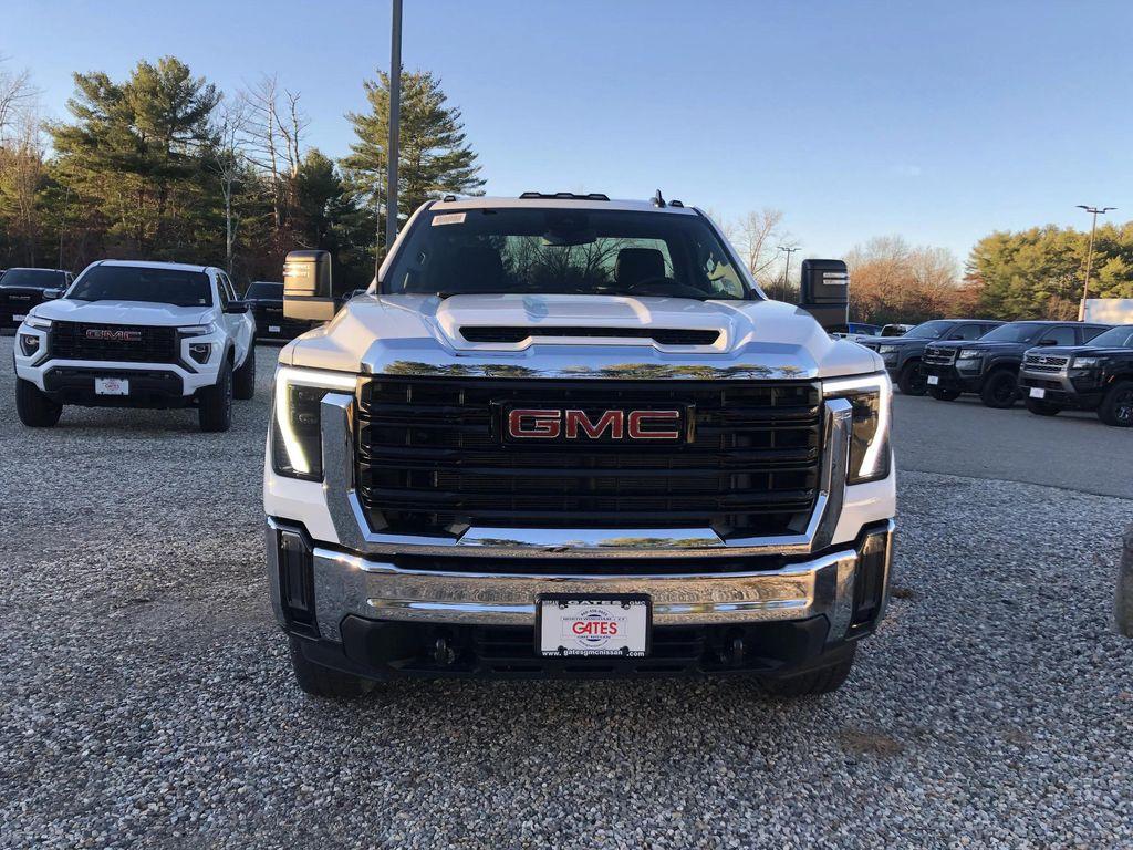 new 2026 GMC Sierra 3500 car, priced at $55,295