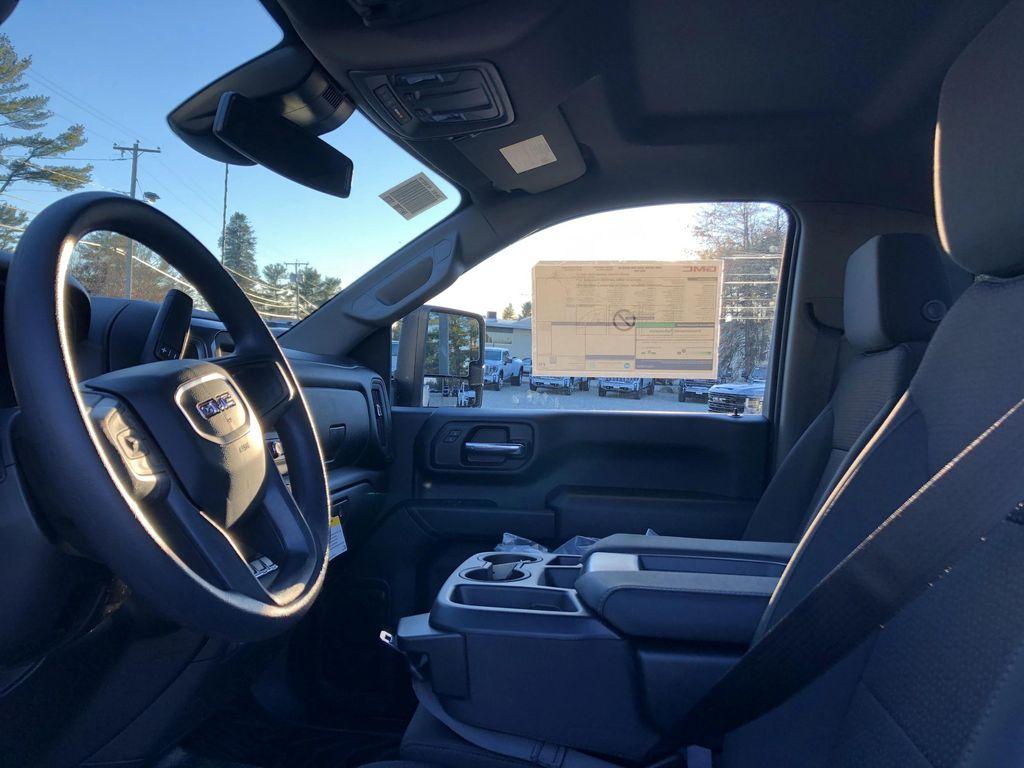 new 2026 GMC Sierra 3500 car, priced at $55,295