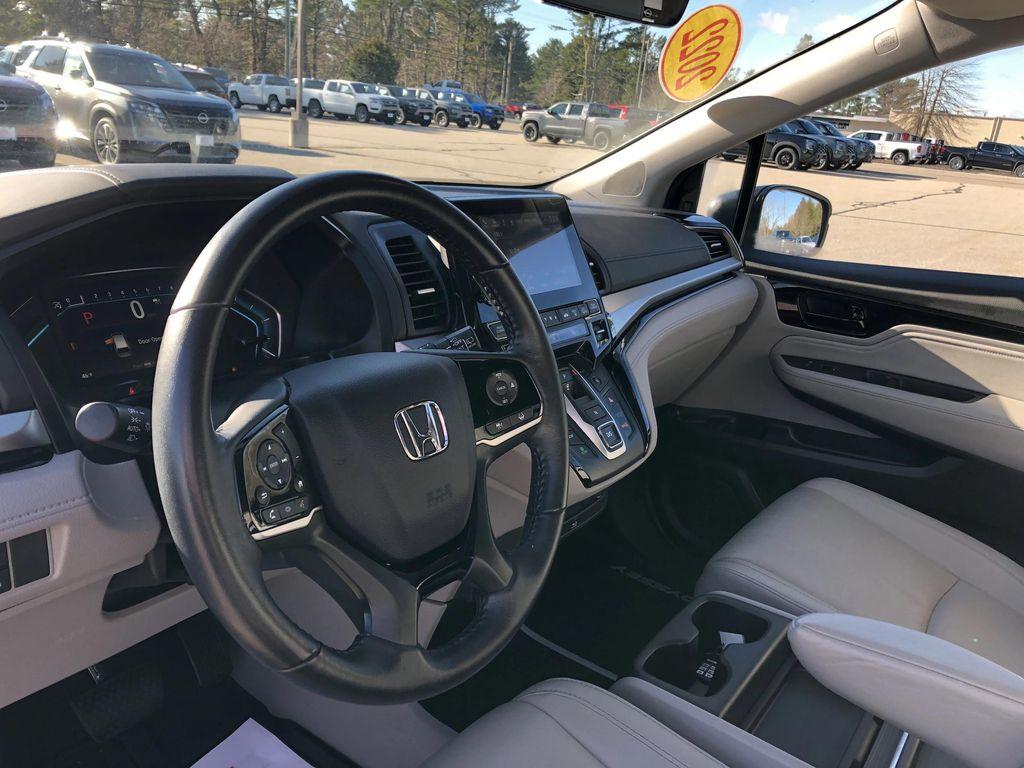 used 2022 Honda Odyssey car, priced at $34,999