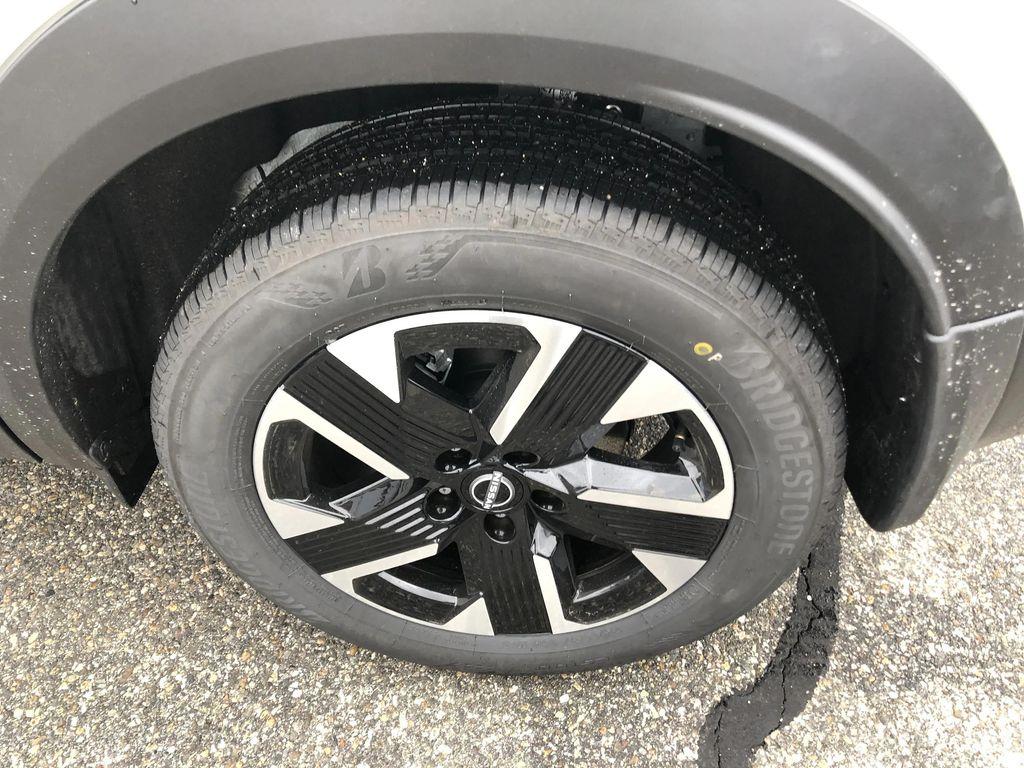 new 2026 Nissan Kicks car, priced at $29,415