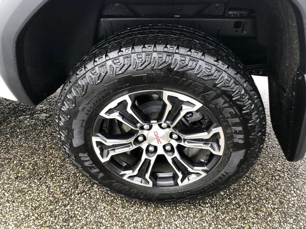 used 2023 GMC Canyon car, priced at $42,999