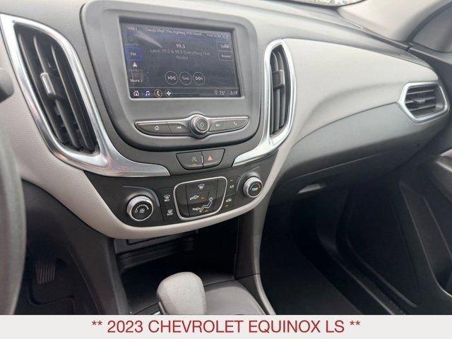 used 2023 Chevrolet Equinox car, priced at $19,555