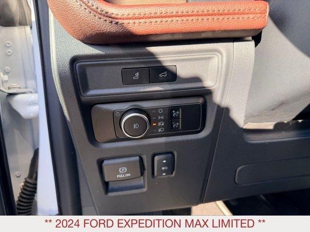 used 2024 Ford Expedition Max car, priced at $46,978