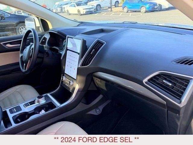 used 2024 Ford Edge car, priced at $20,922