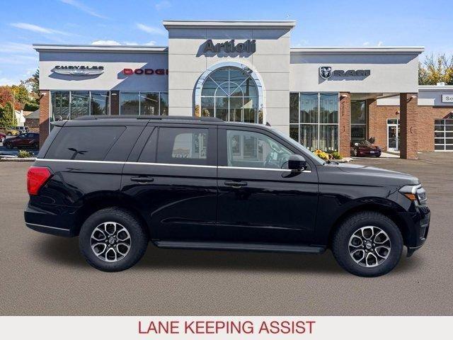 used 2024 Ford Expedition car, priced at $39,989