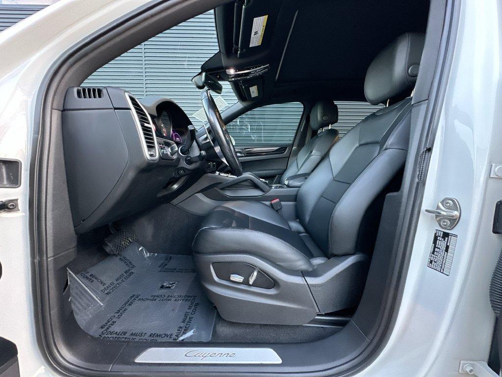 used 2021 Porsche Cayenne car, priced at $37,988