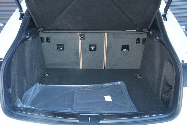 new 2026 Porsche Macan car