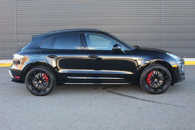 new 2026 Porsche Macan car