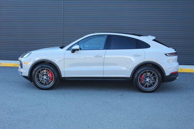 new 2026 Porsche Cayenne car