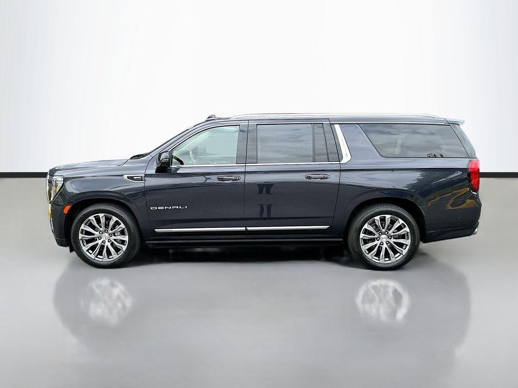 used 2024 GMC Yukon XL car, priced at $77,976