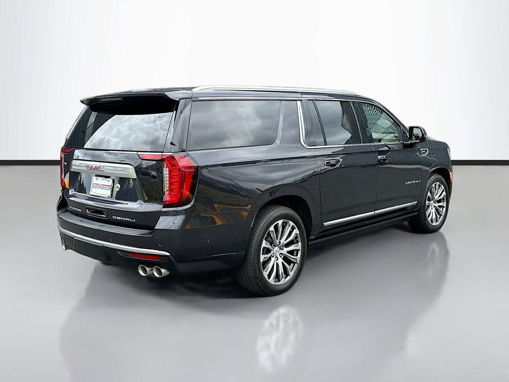 used 2024 GMC Yukon XL car, priced at $77,976