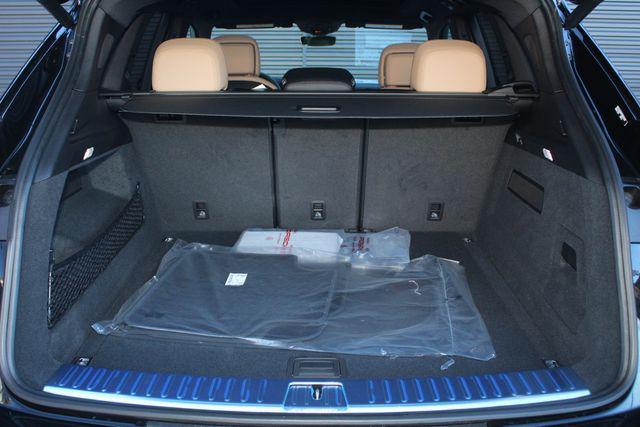 new 2026 Porsche Cayenne car