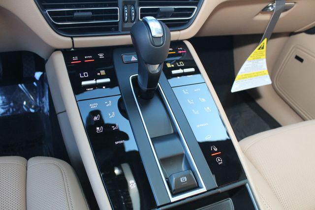 new 2026 Porsche Macan car