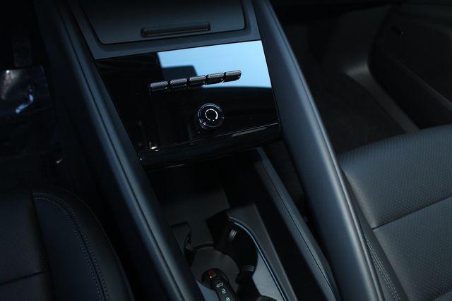 new 2026 Porsche Macan car