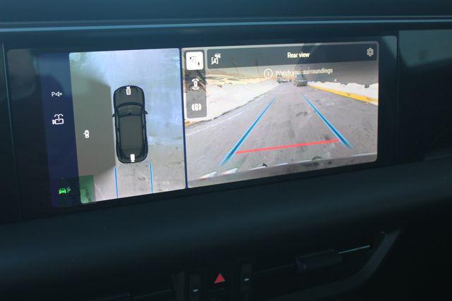 new 2026 Porsche Macan car