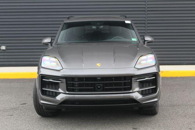 used 2025 Porsche Cayenne car, priced at $85,702